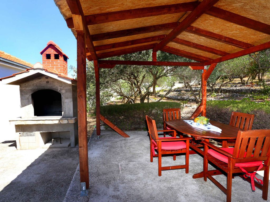 Ferienwohnung mit Klimaanlage und Balkon in Trogir