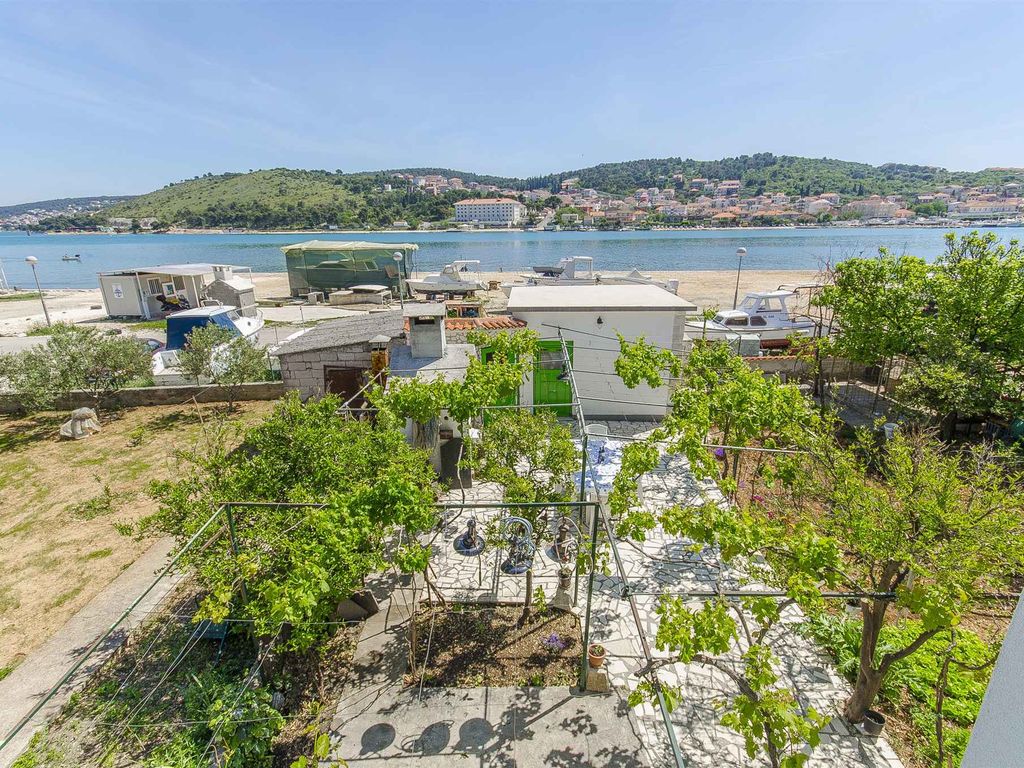 Ferienwohnung mit Balkon und Meerblick