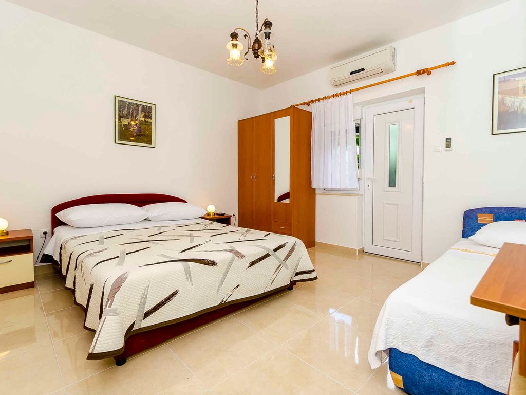 Ferienwohnung mit Klimaanlage und Grill