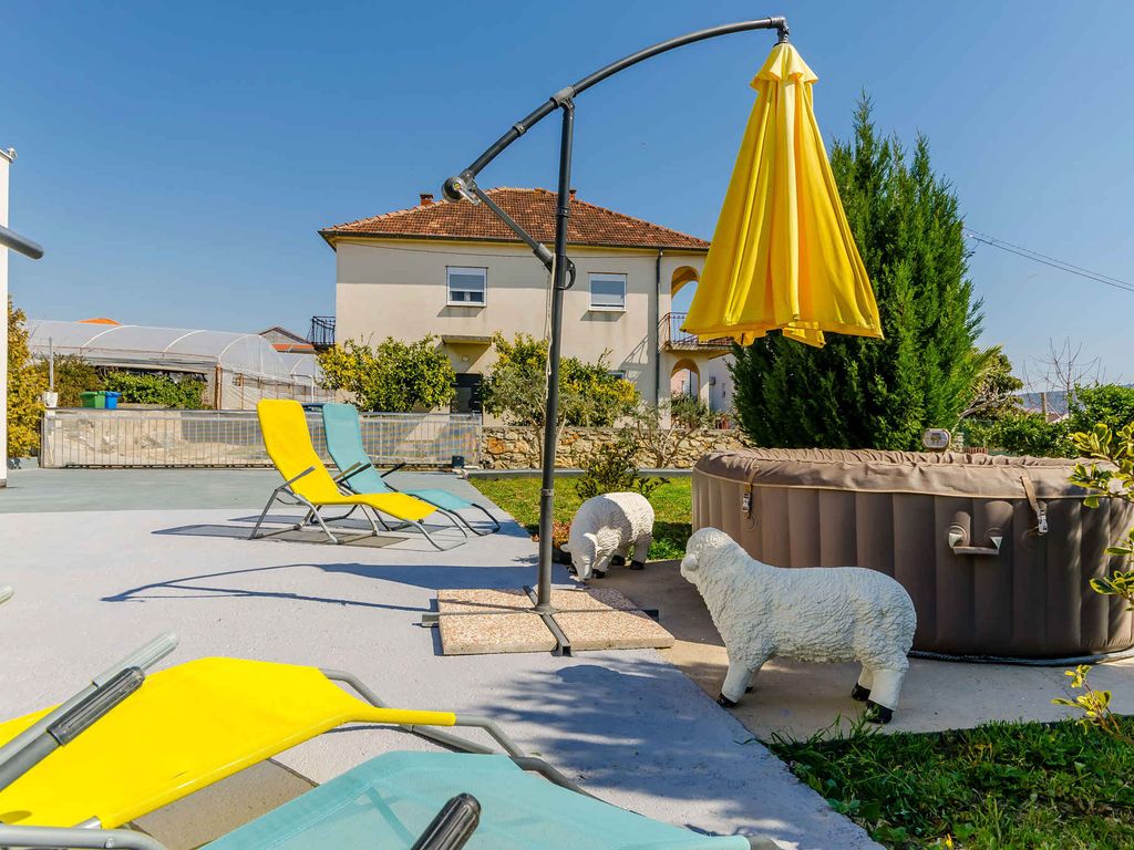 Ferienhaus mit Sauna und Whirpool