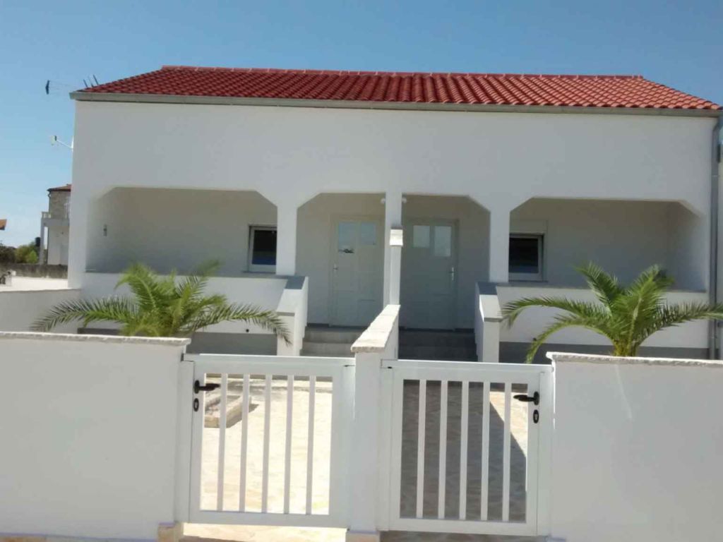 Ferienwohnung mit herrlichem Meerblick in Strandnähe