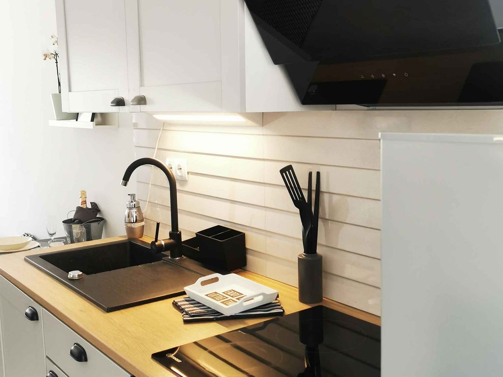 Studio "Apartment4two"
