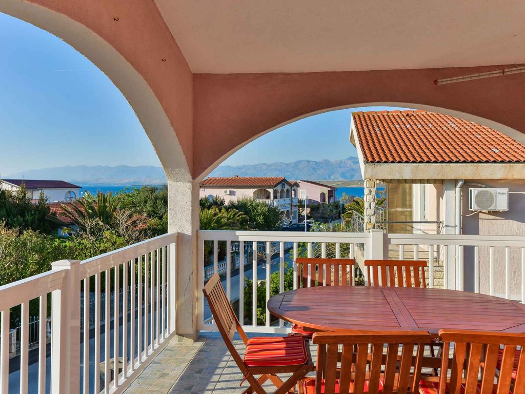 Ferienwohnung mit Balkon