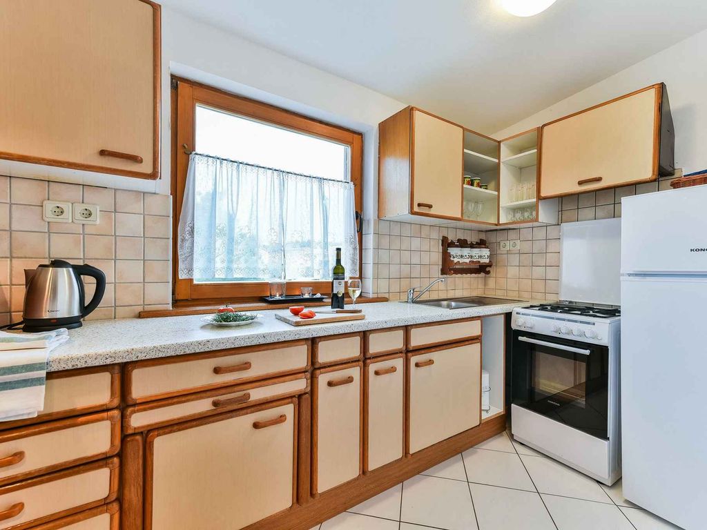 Ferienwohnung mit Klimaanlage und Balkon