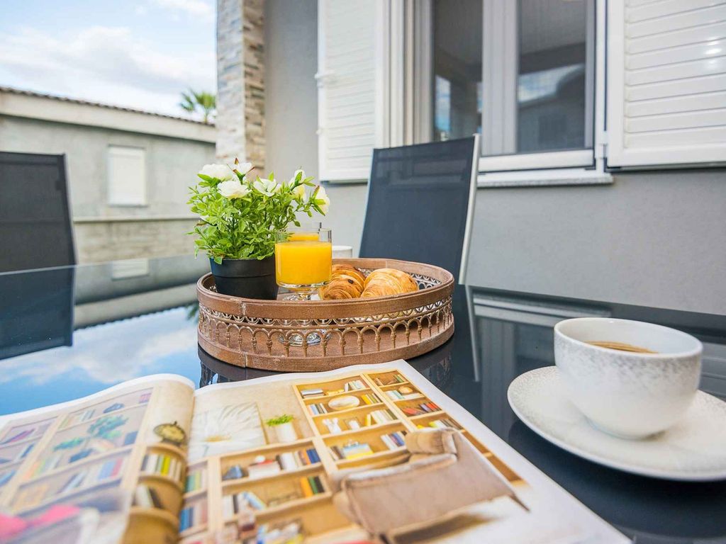 Ferienwohnung mit Klimaanlage und Terrasse