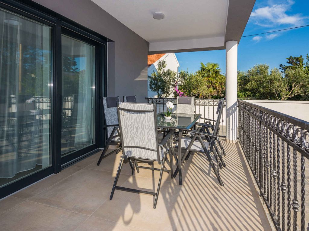 Ferienwohnung mit Terrasse