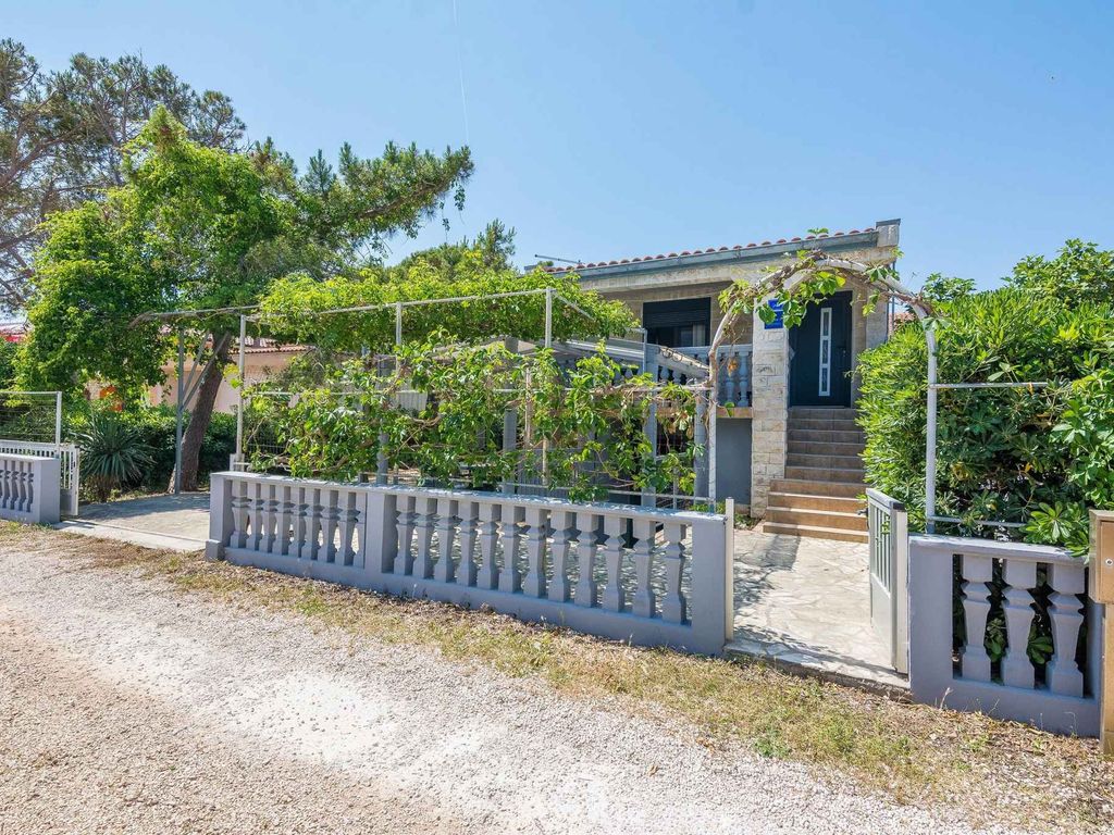 Ferienwohnung mit Klimaanlage und Terrasse