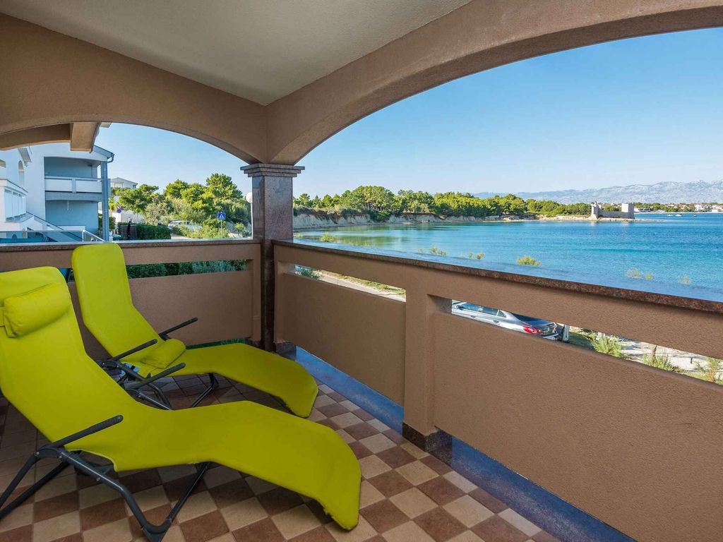 Ferienwohnung mit Klimaanlage und Meerblick