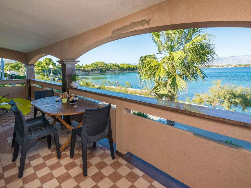 Ferienwohnung mit Klimaanlage und Meerblick