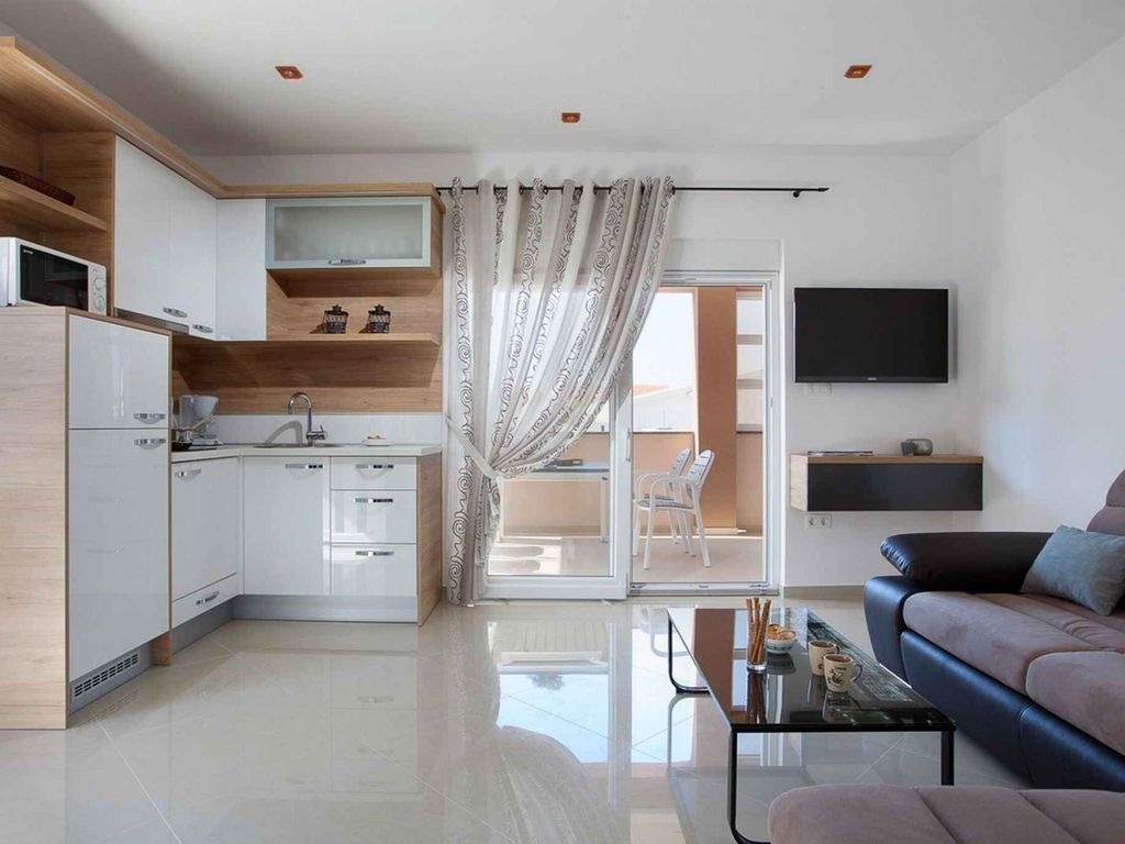 Ferienwohnung mit Balkon und Grill