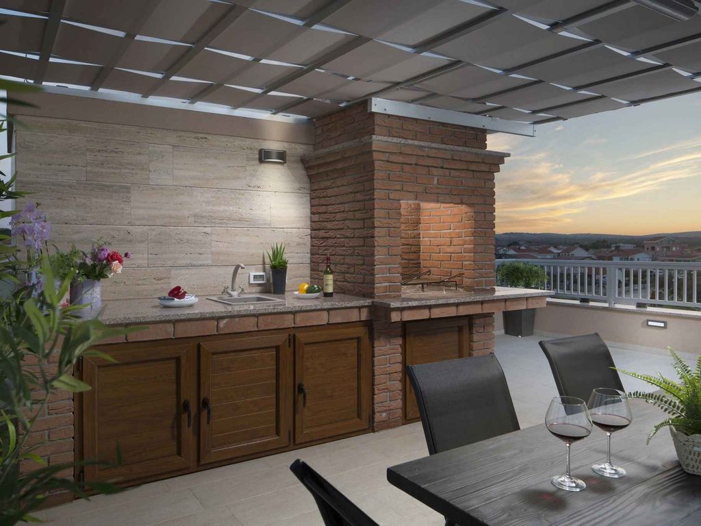 Ferienwohnung mit Terrasse und Meerblick