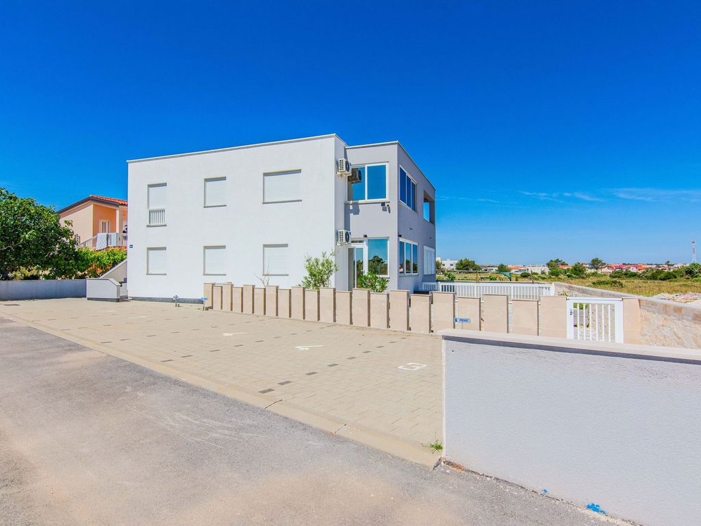 Ferienwohnung mit Meerblick und Klimaanlage