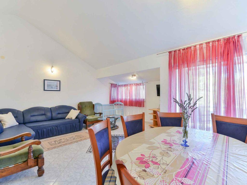 Ferienwohnung mit Balkon