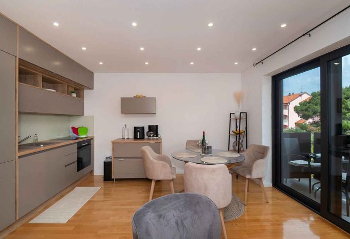 Ferienwohnung WOHNUNG RITA (4+1)