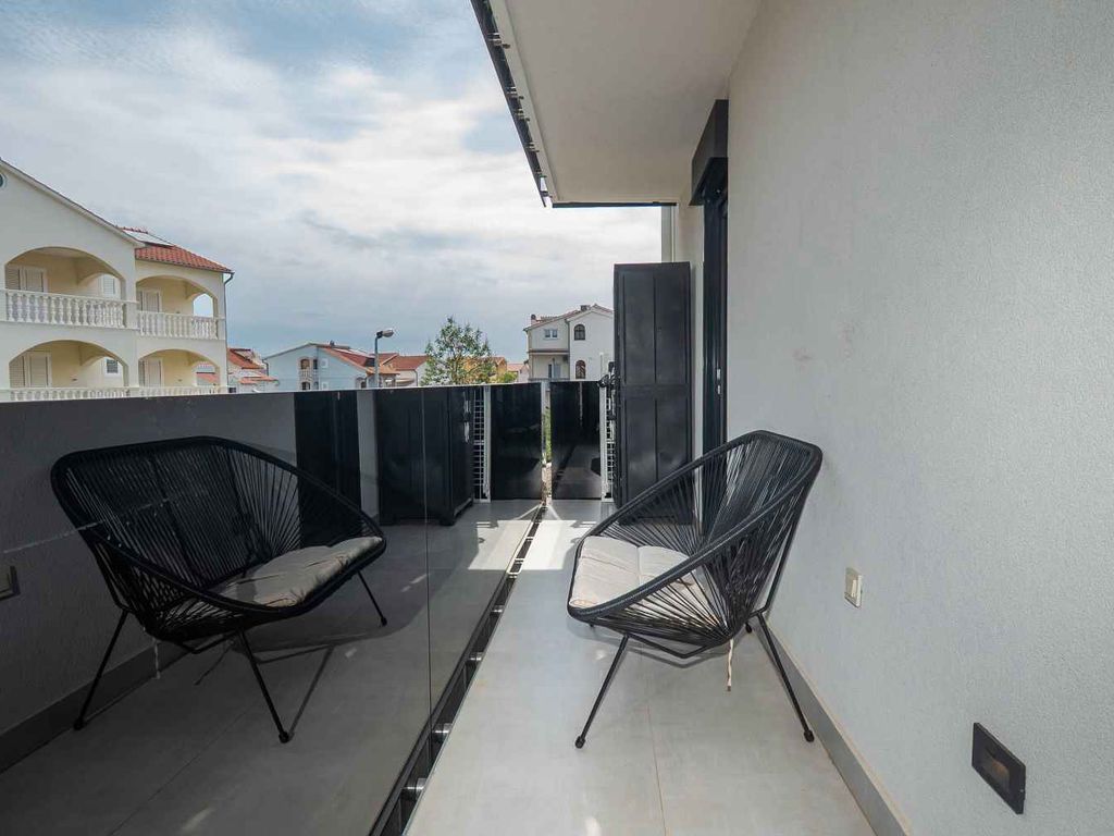 Ferienwohnung WOHNUNG RITA (4+1)