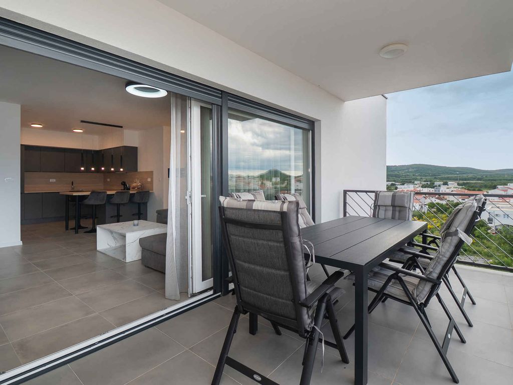 Ferienwohnung WOHNUNG ANAVI (4+0)