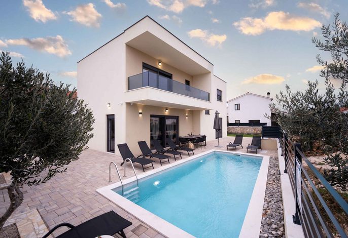 Villa Villa Matea 8+0