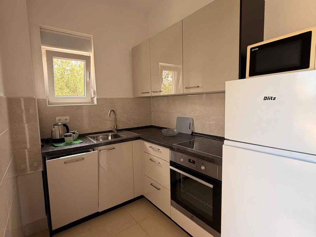 Ferienwohnung Apartment Nikola 3+1