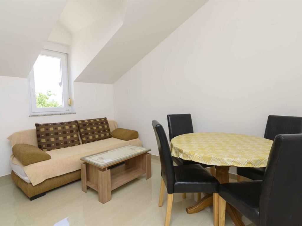 Ferienwohnung Amix 1 (2+2)