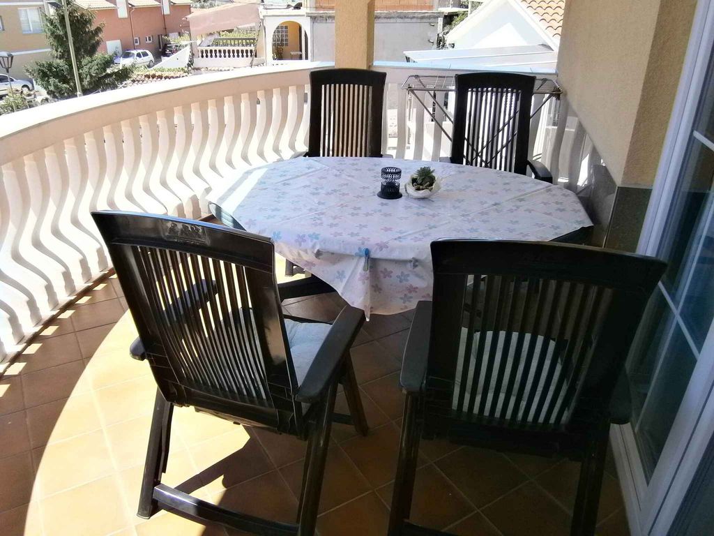 Ferienwohnung mit Klimaanlage und Terrasse