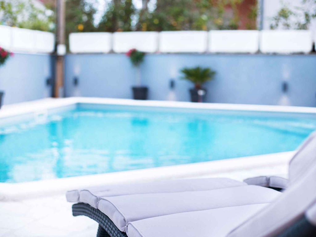 Ferienwohnung mit Balkon und Klimaanlage