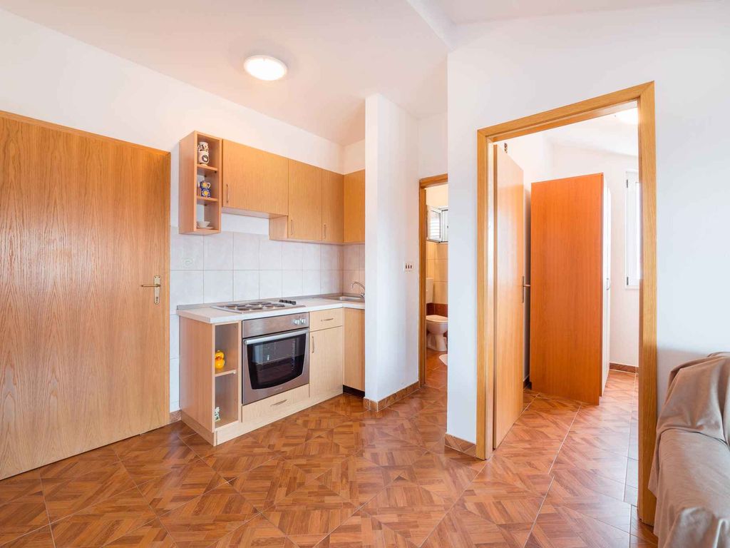 Ferienwohnung mit Balkon und Klimaanlage