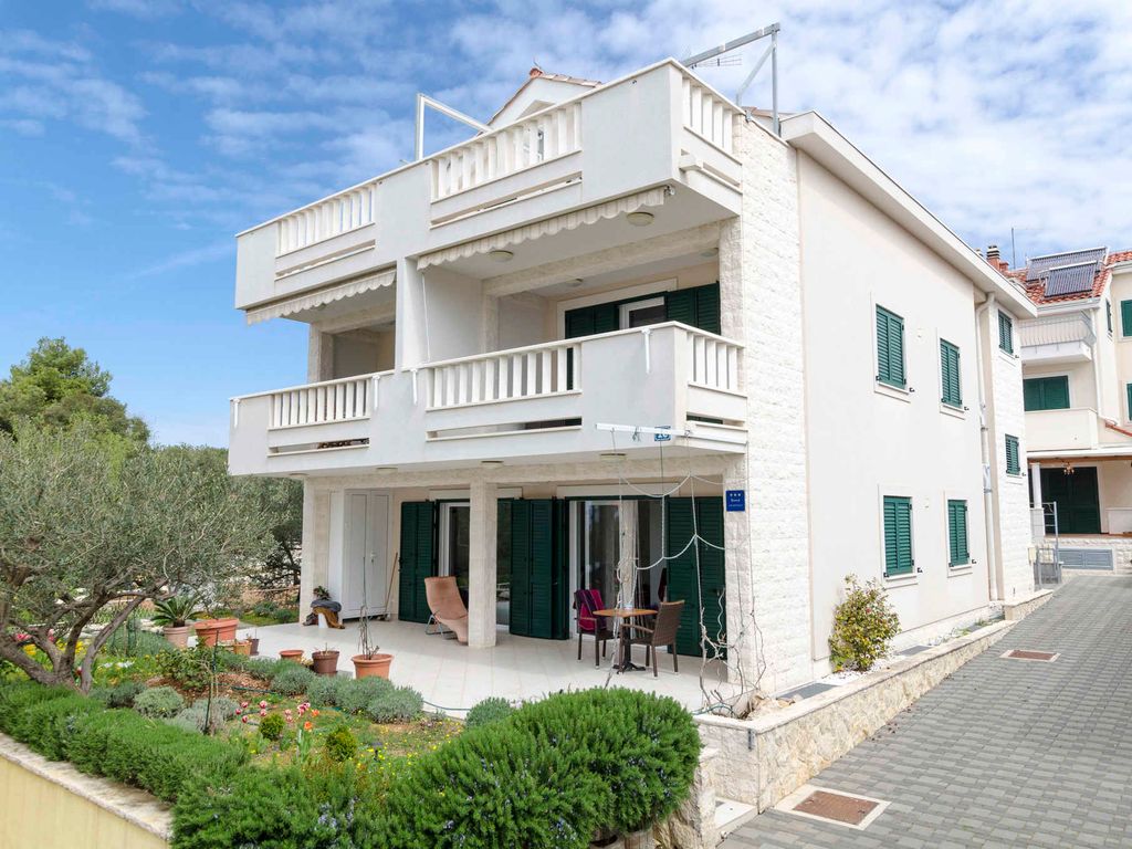 Ferienwohnung in Strandnähe mit Klimaanlage