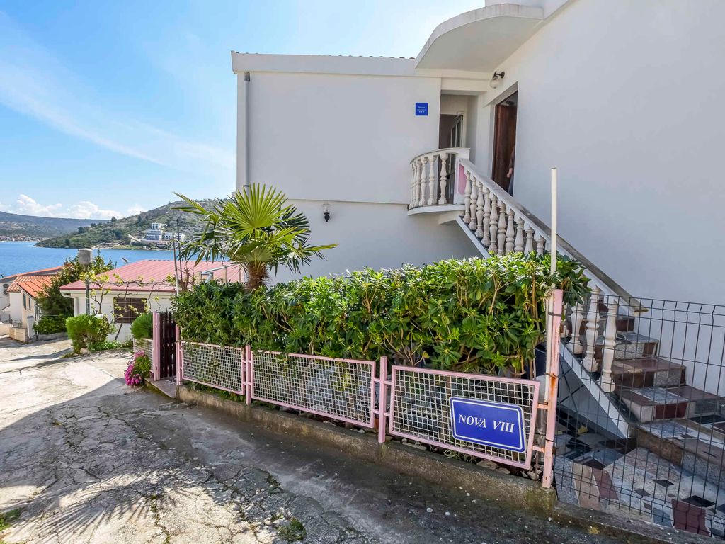 Ferienwohnung mit Meerblick und Klimaanlage