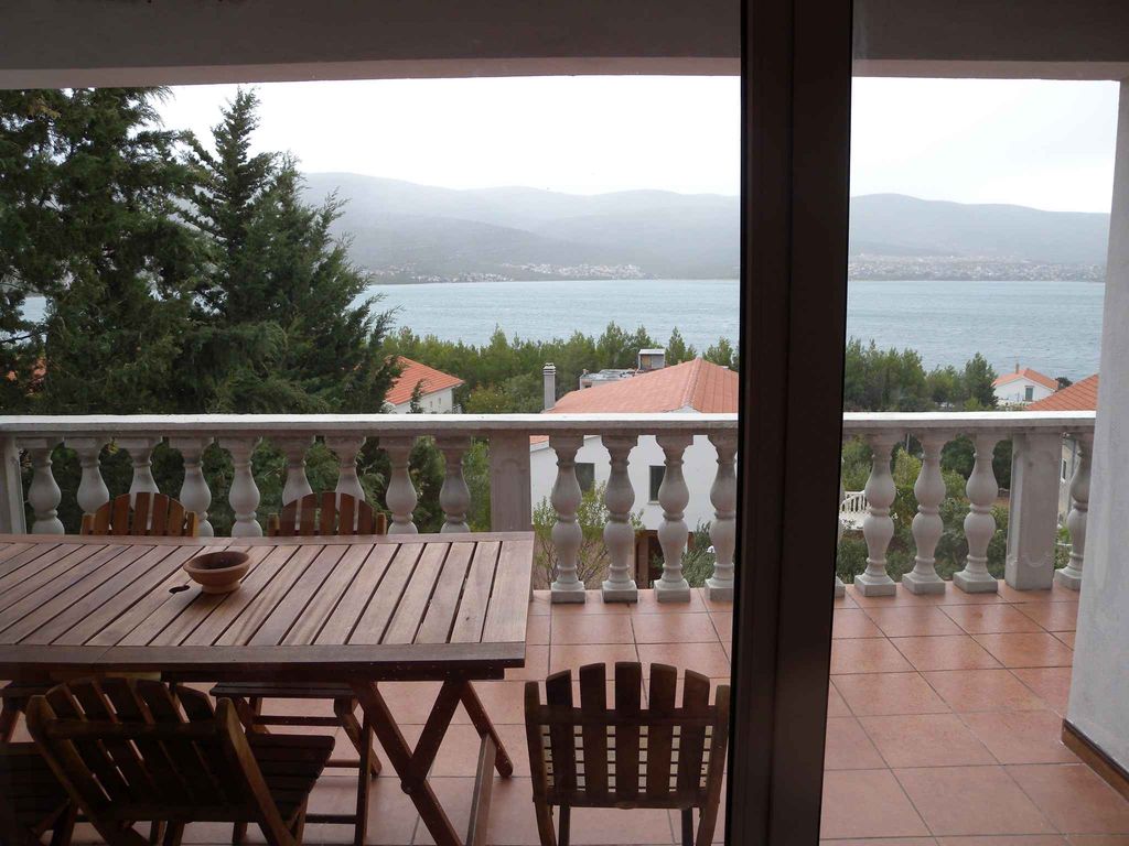 Ferienwohnung mit Klimaanlage und Meerblick