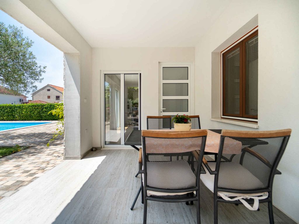 Ferienwohnung mit Pool
