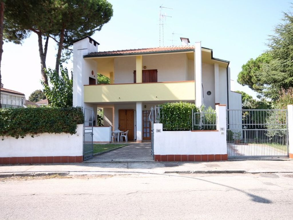 Ferienhaus mit Garten, Terrasse und Grillmöglichkeit