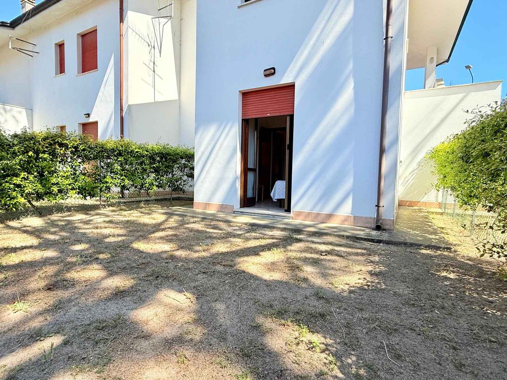 Ferienhaus mit Terrasse und Grill