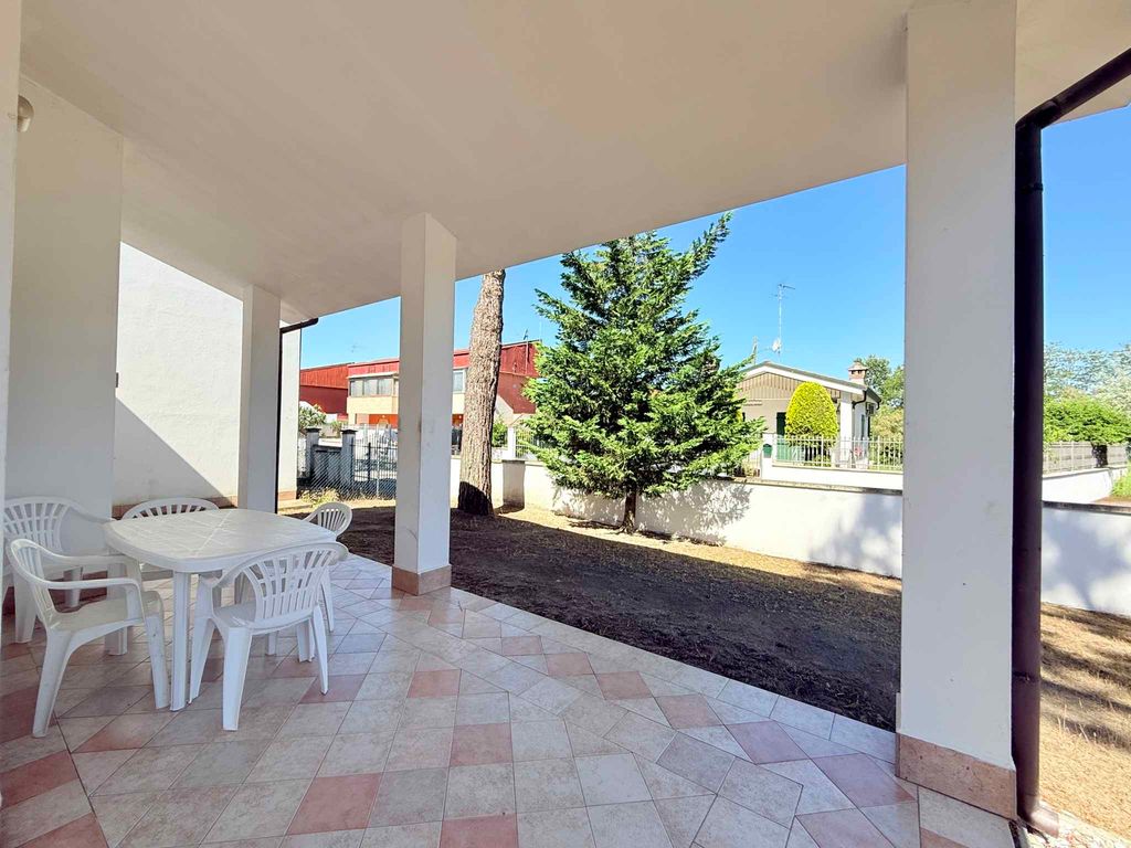 Ferienhaus mit Terrasse und Grill