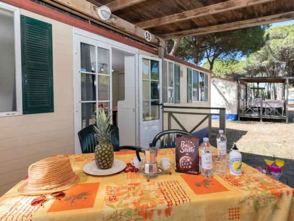 Mobilehome mit Veranda und Klimaanlage