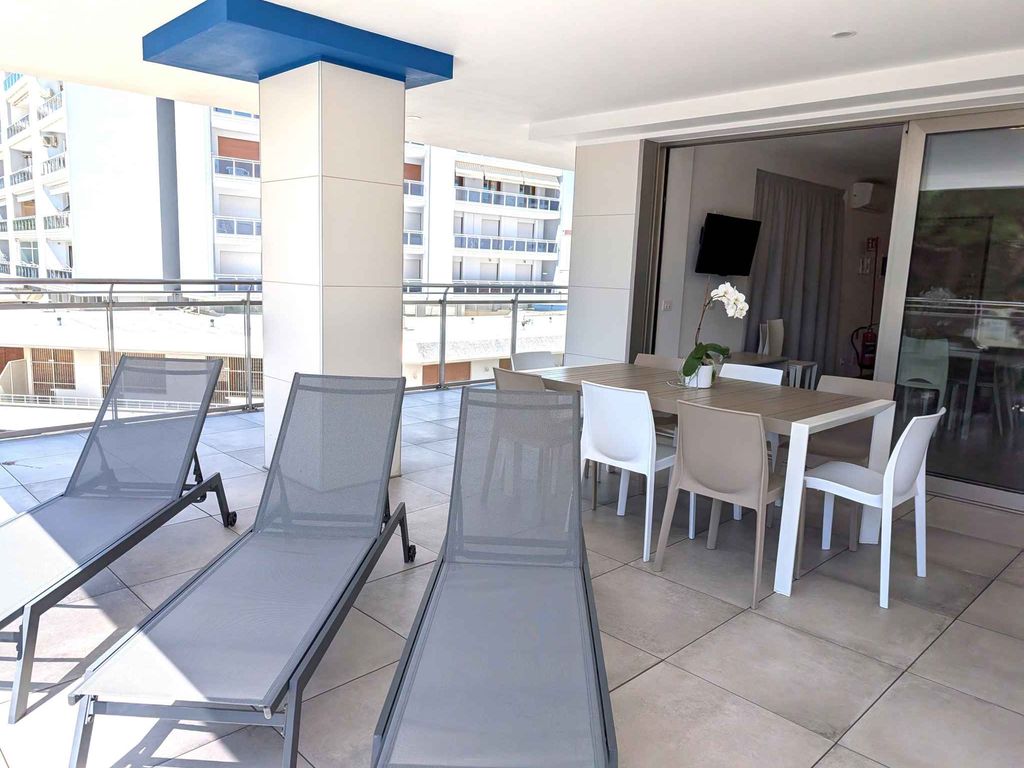 Ferienwohnung mit Balkon und Klimaanlage
