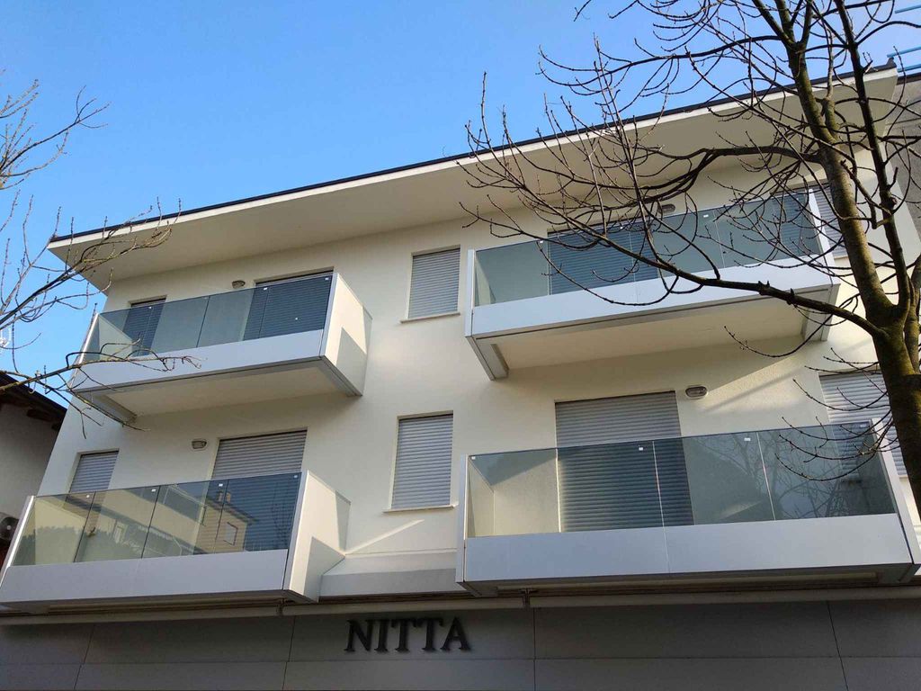 Ferienwohnung mit Klimaanlage und Balkon