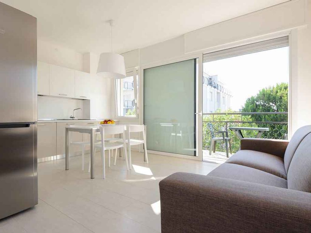 Ferienwohnung mit Klimaanlage und Balkon
