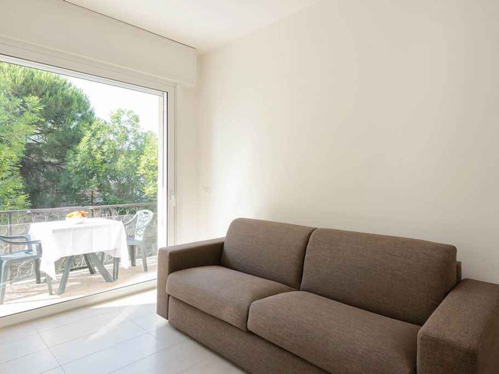 Ferienwohnung mit Klimaanlage und Balkon