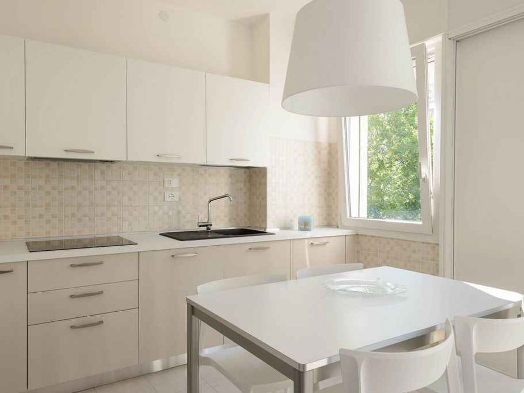 Ferienwohnung mit Klimaanlage und Balkon