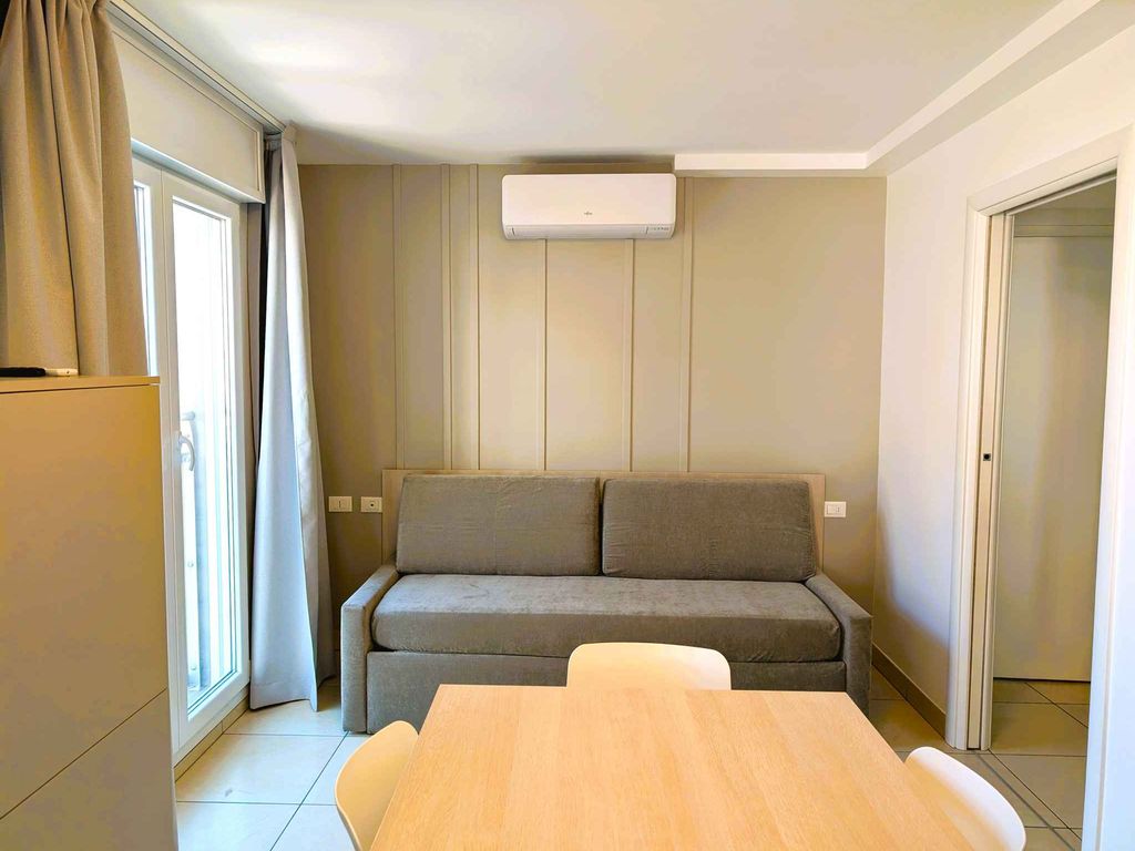 Ferienwohnung mit Balkon und Klimaanlage