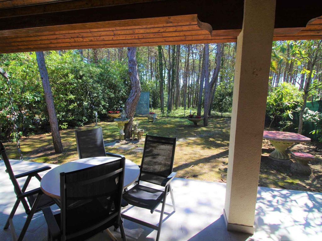 Ferienwohnung mit Terrasse und Garten
