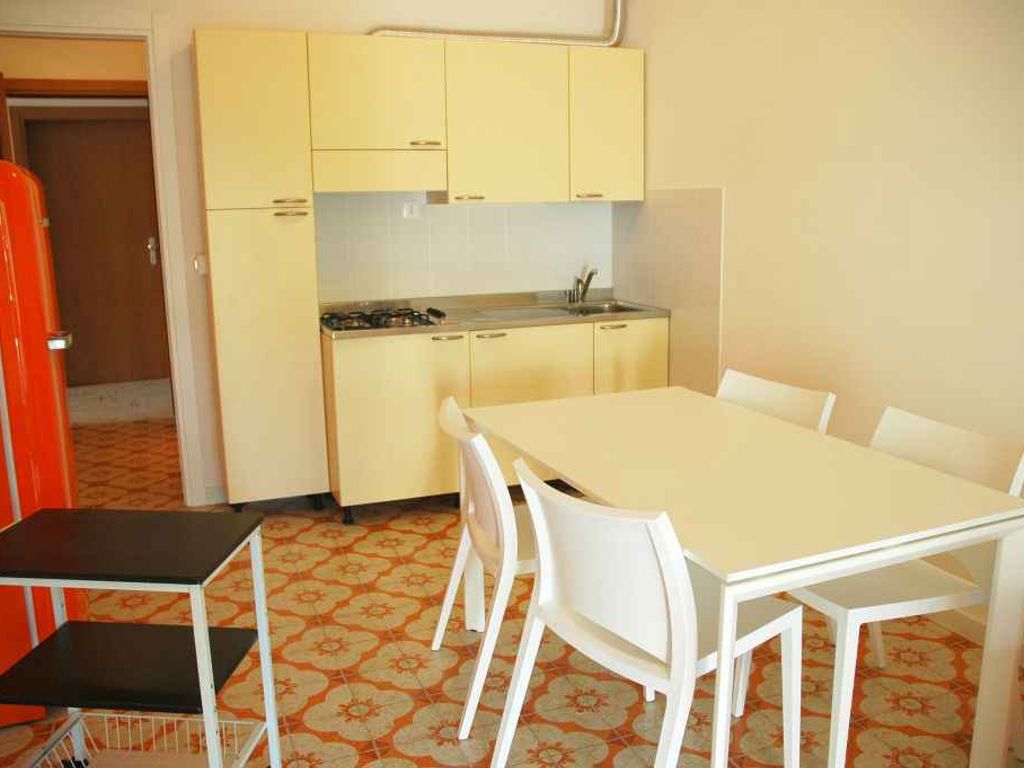 Ferienwohnung mit großer Eckterrasse