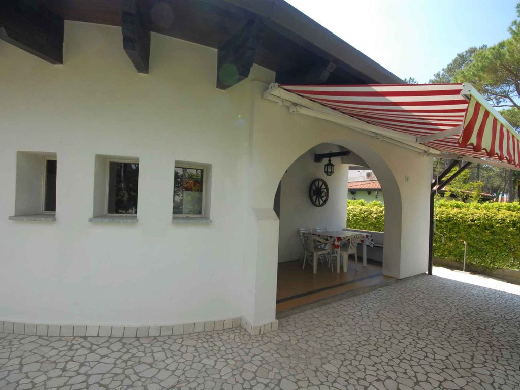 Villa mit Terrasse