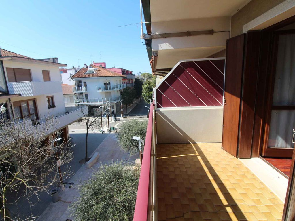 Ferienwohnung mit Balkon