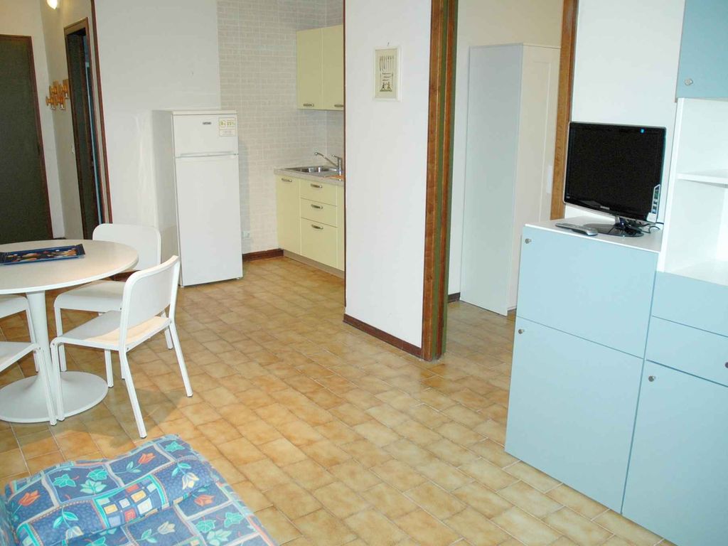 Ferienwohnung mit Pool und Balkon