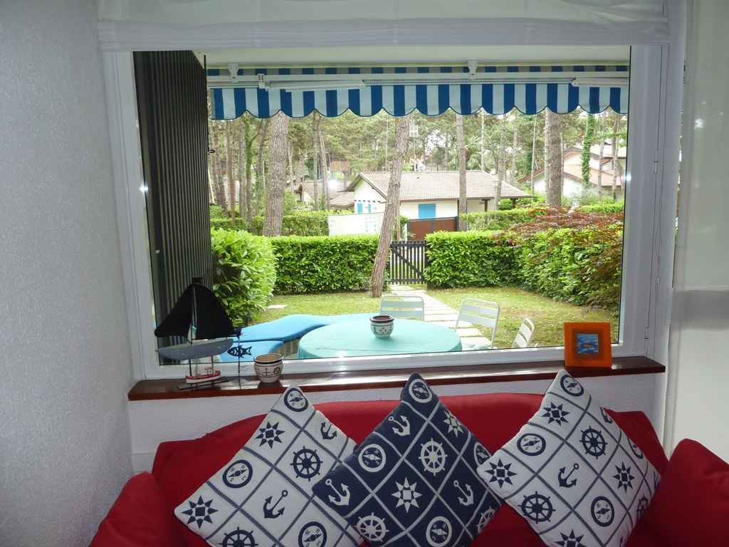Ferienwohnung mit Terrasse und Pool