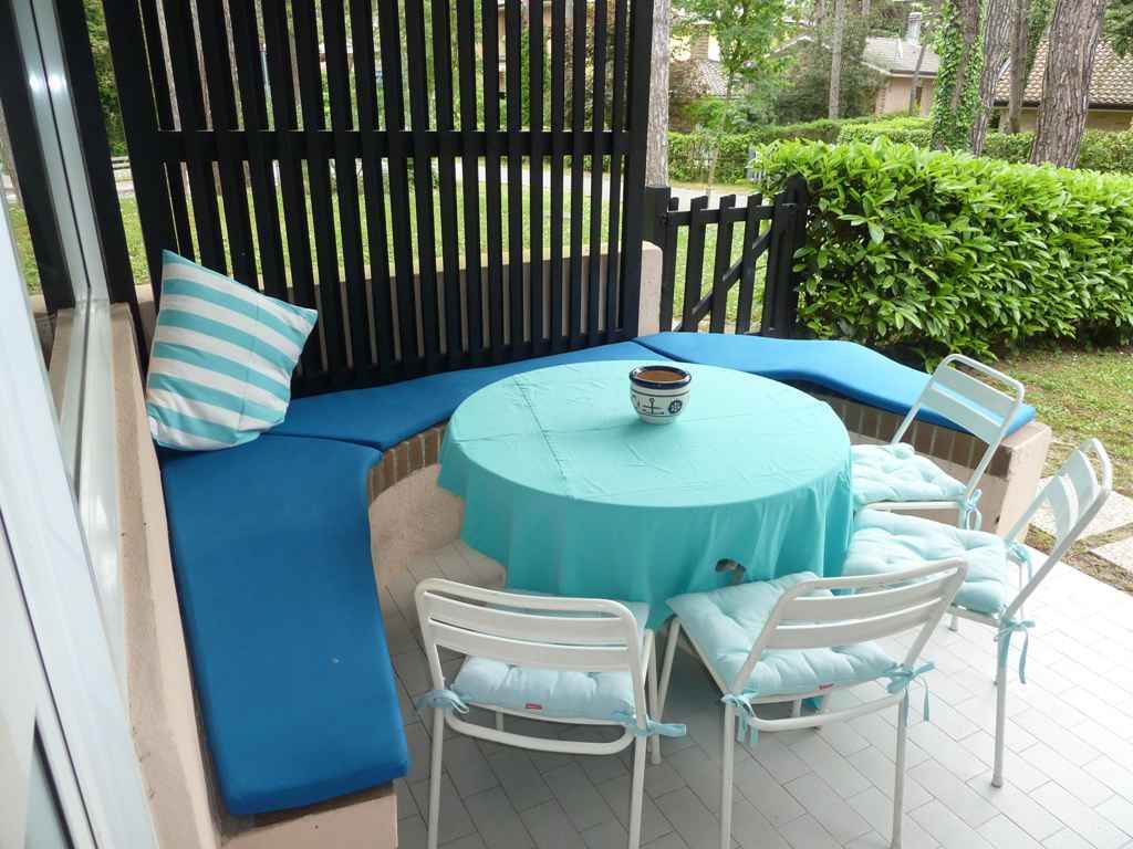 Ferienwohnung mit Terrasse und Pool
