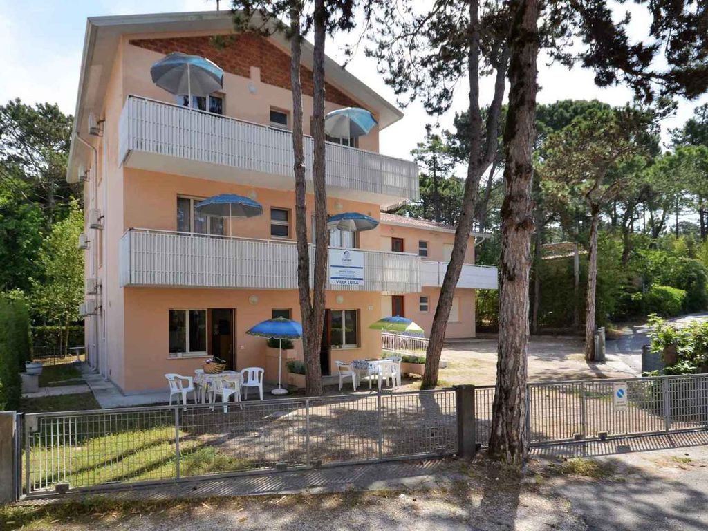 Ferienwohnung mit Klimaanlage und Balkon