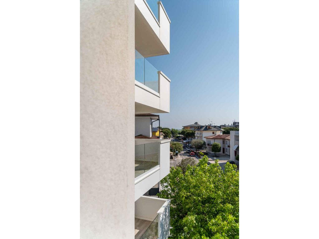 Ferienwohnung mit Klimaanlage und Balkon