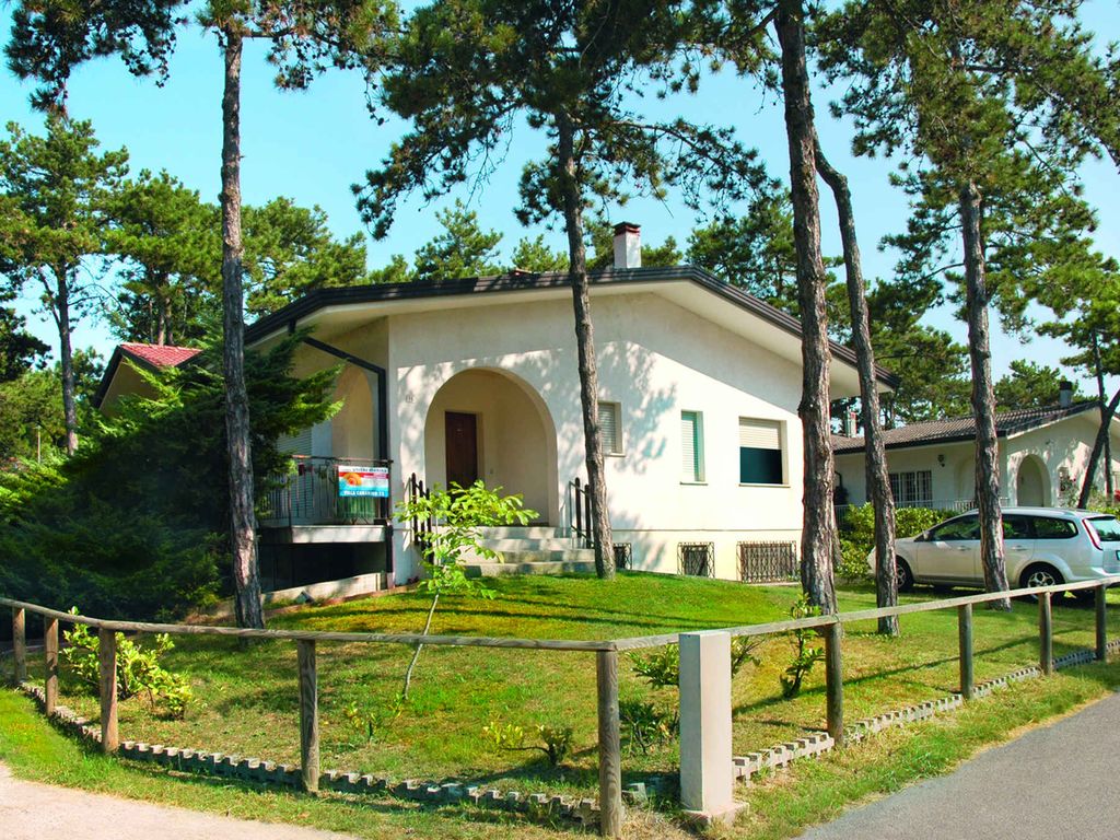 Ferienwohnung mit Klimaanlage und Terrasse